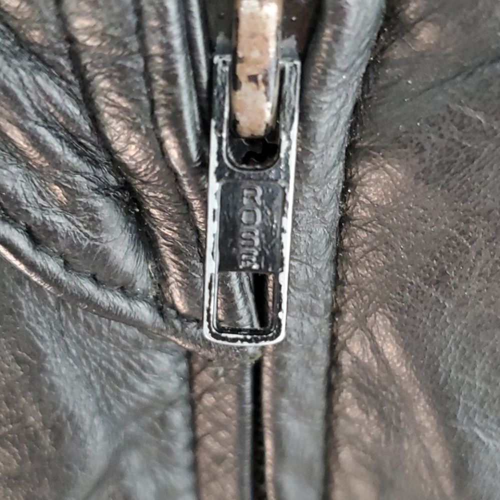 Members Only leather jacket - Picture 4 of 16